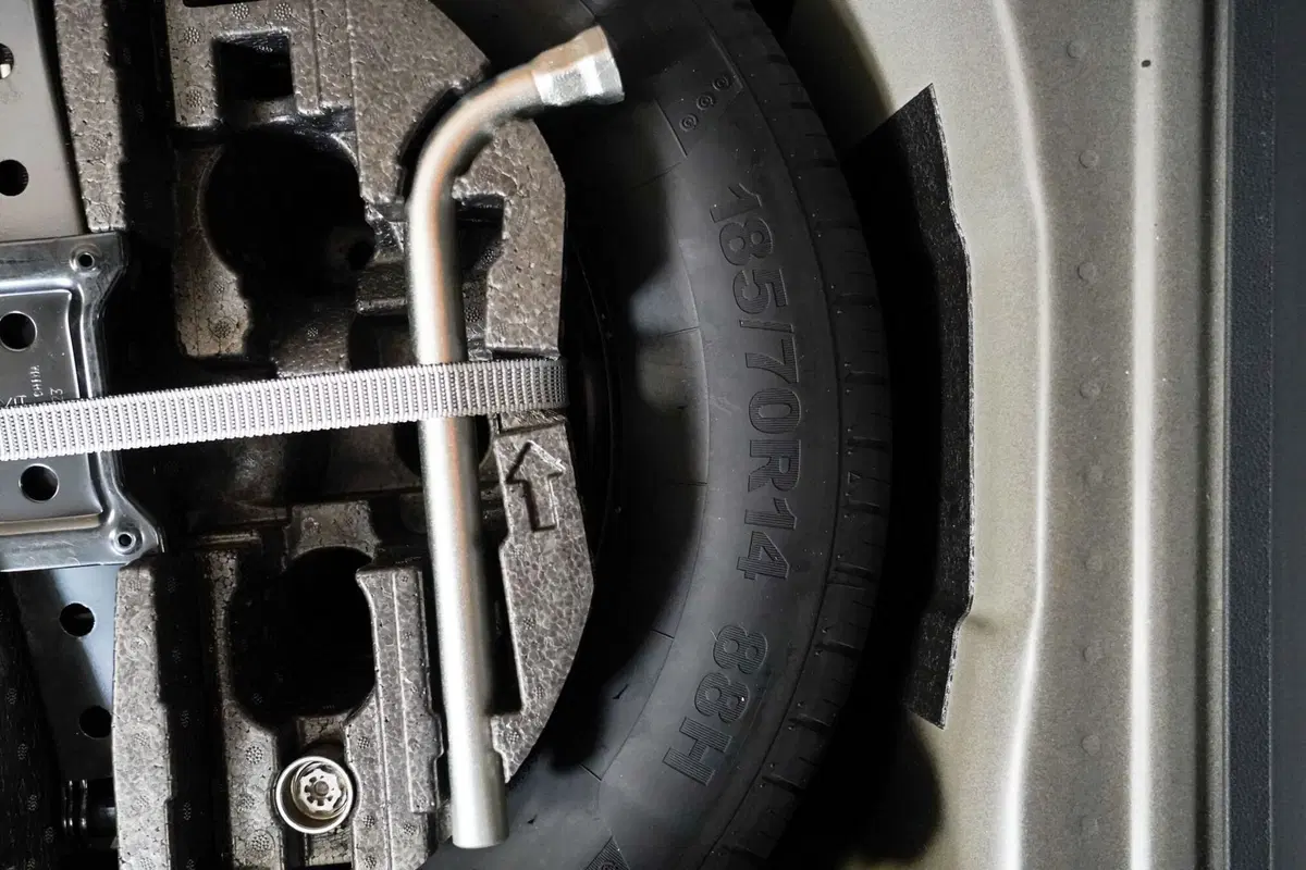 Skoda Fabia usata a Varese (19)