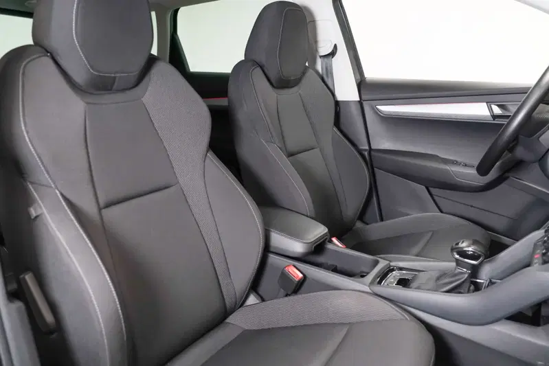 Skoda Karoq usata a Varese (13)