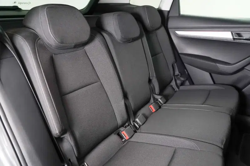 Skoda Karoq usata a Varese (14)