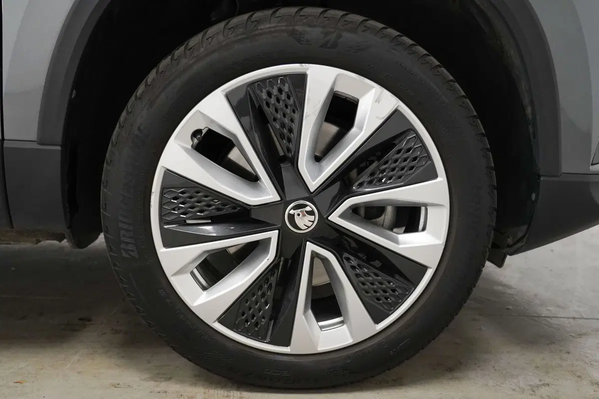 Skoda Karoq usata a Varese (7)
