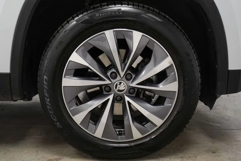 Skoda Kodiaq usata a Varese (7)