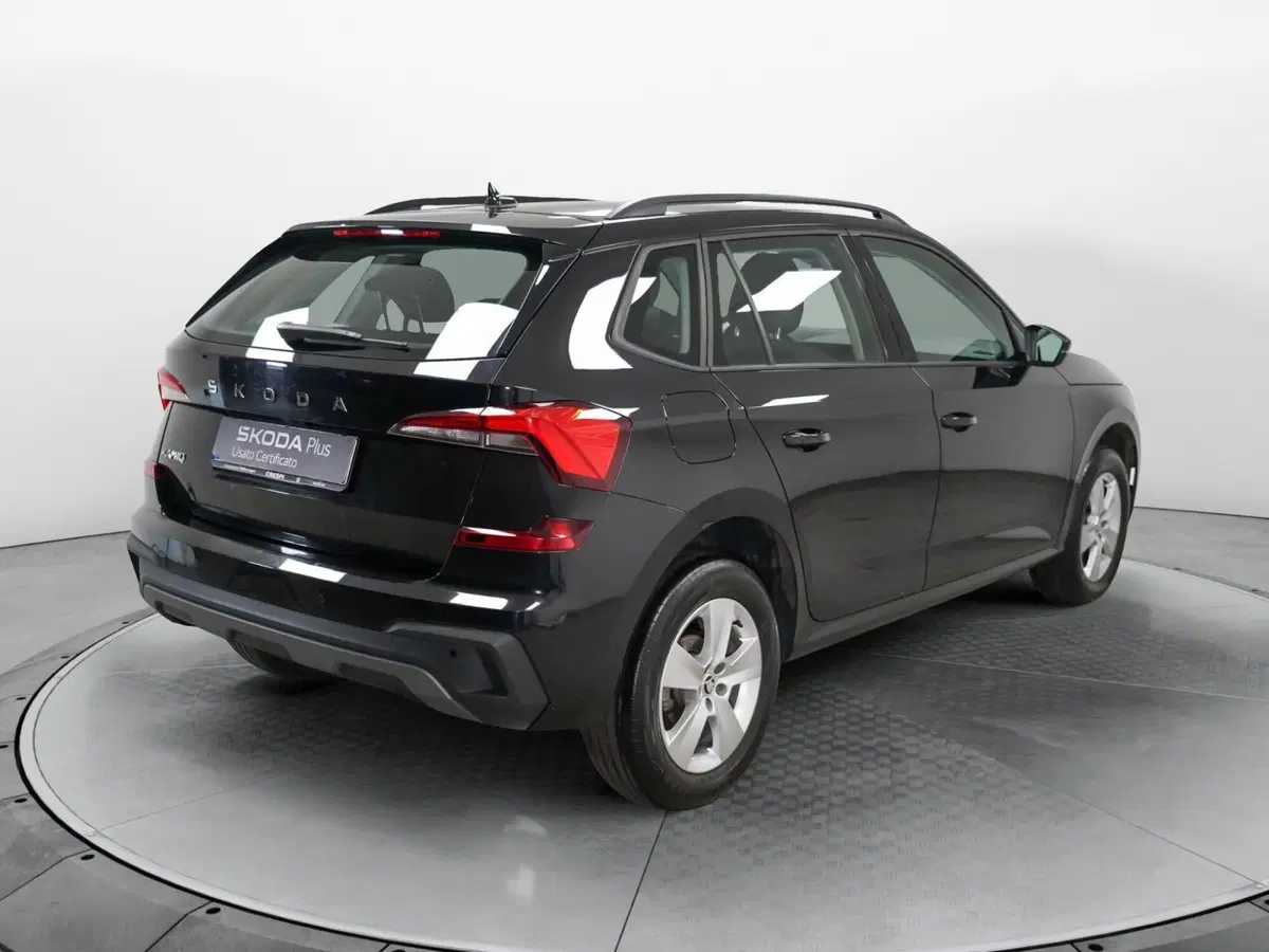 Skoda Kamiq usata a Varese (6)