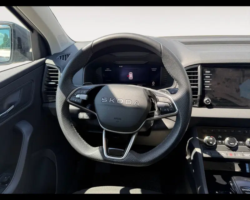 Skoda Karoq usata a Ravenna (12)