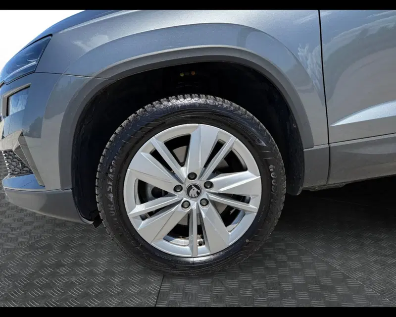 Skoda Karoq usata a Ravenna (14)