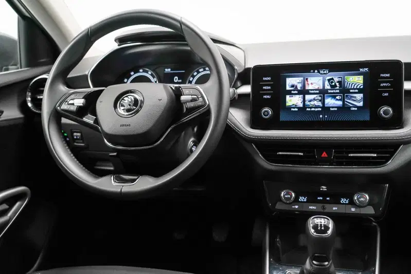 Skoda Fabia usata a Varese (11)