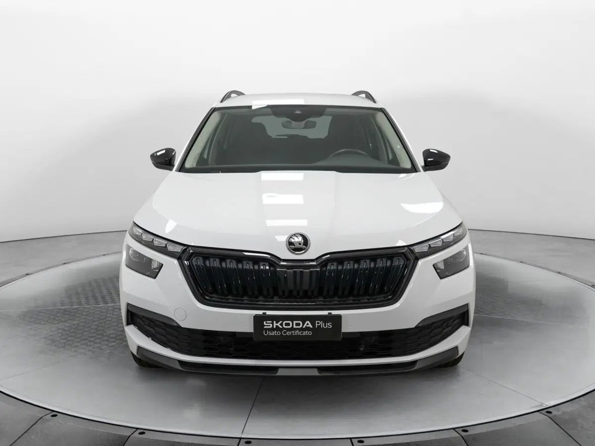 Skoda Kamiq usata a Varese (2)