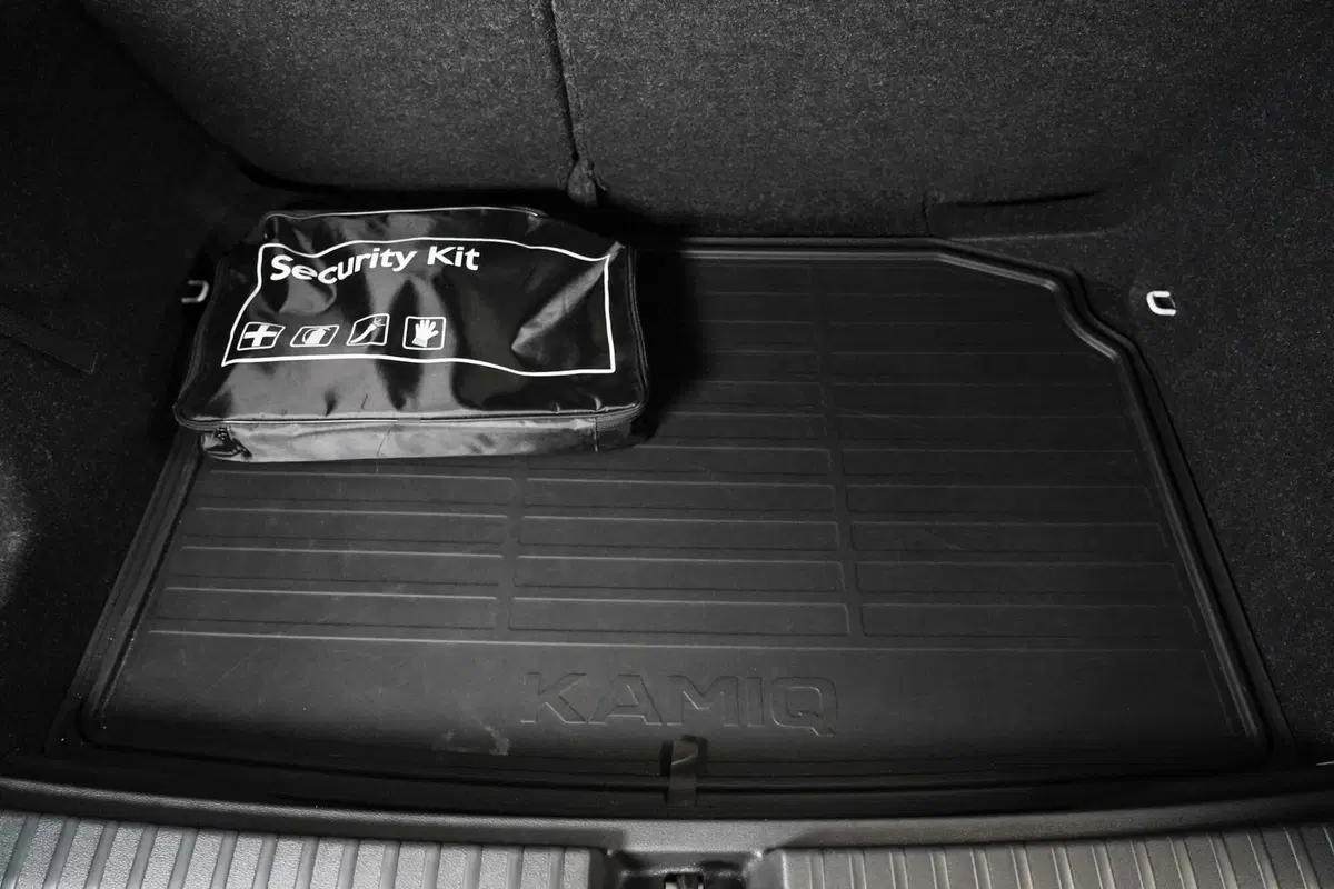 Skoda Kamiq usata a Varese (20)