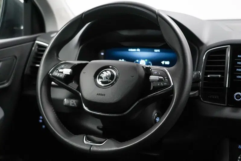 Skoda Karoq usata a Varese (12)