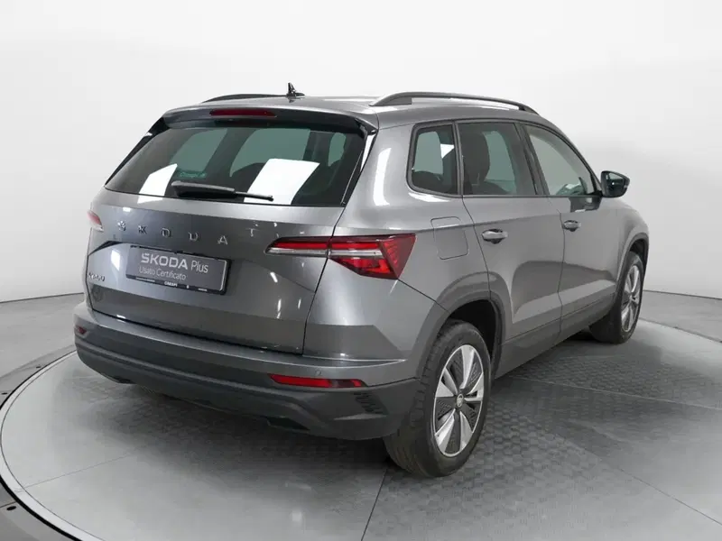 Skoda Karoq usata a Varese (5)