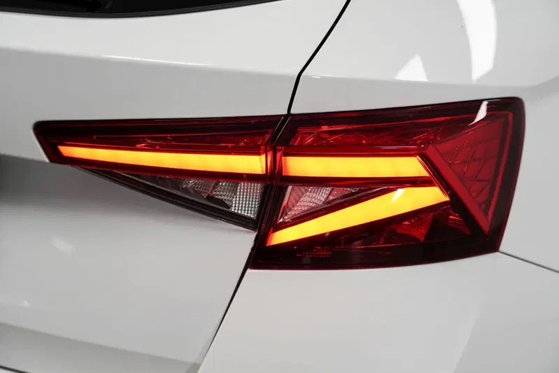 Skoda Fabia usata a Varese (9)