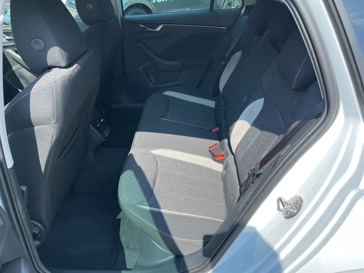 Skoda Scala usata a Modena (12)