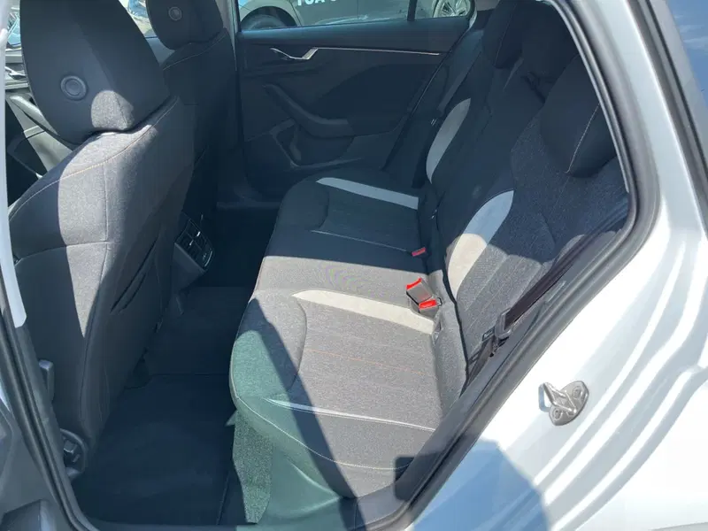 Skoda Scala usata a Modena (12)