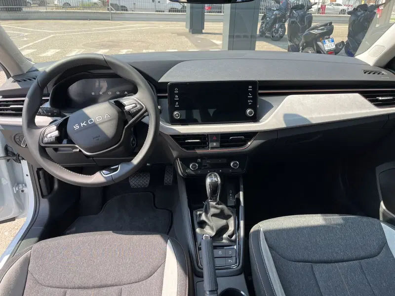 Skoda Scala usata a Modena (13)