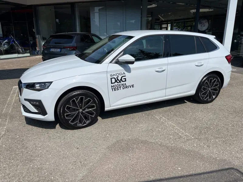 Skoda Scala usata a Modena (4)
