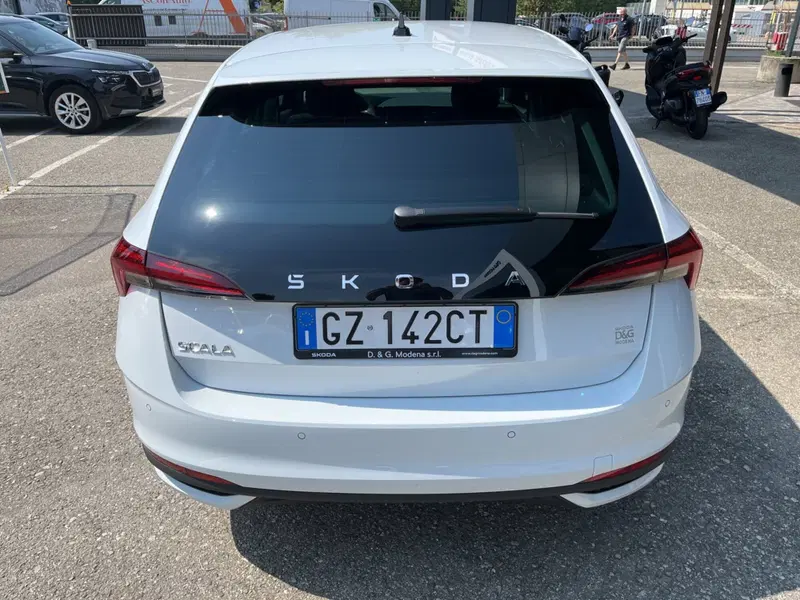 Skoda Scala usata a Modena (7)