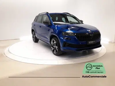 Skoda Karoq 2.0 TDI SCR 4x4 DSG SportLine del 2024 usata a Bologna