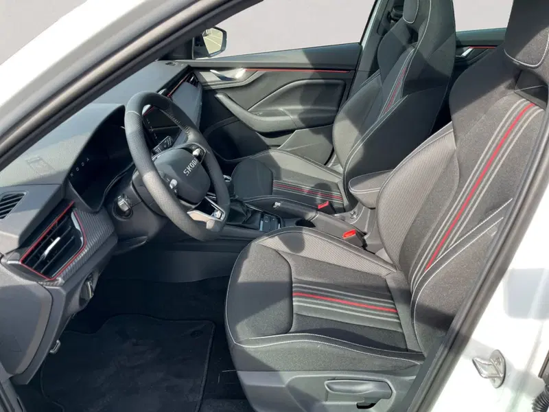 Skoda Scala nuova a Modena (11)