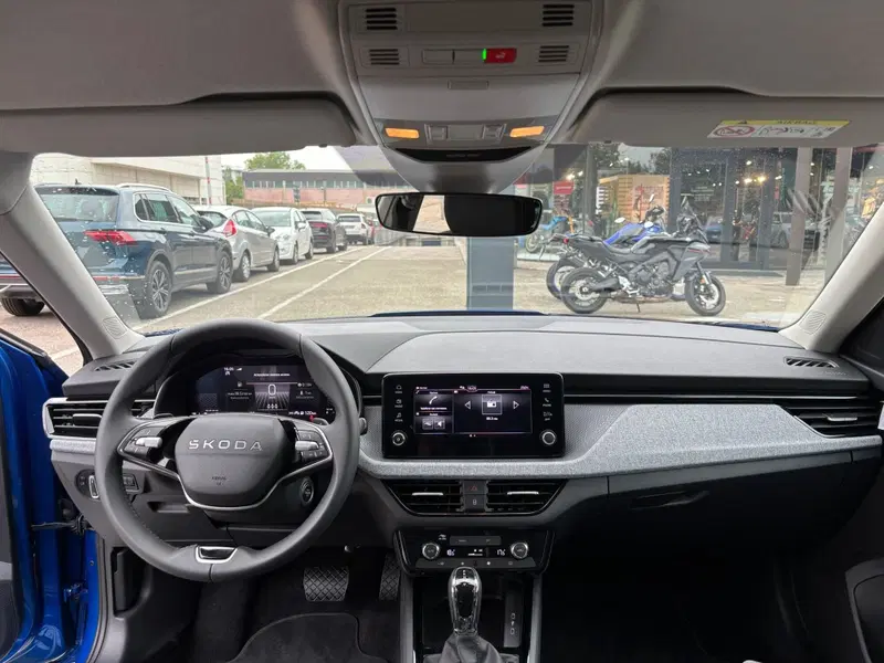 Skoda Kamiq usata a Modena (16)