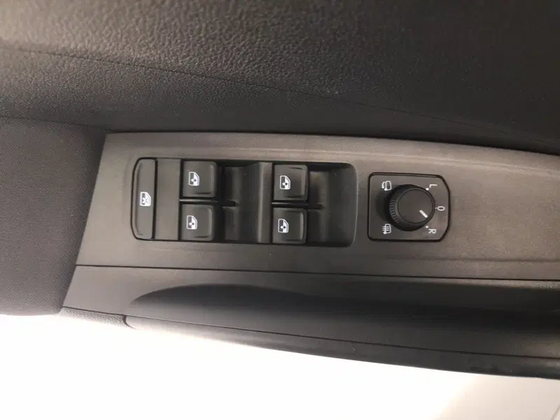 Skoda Fabia usata a Bologna (9)