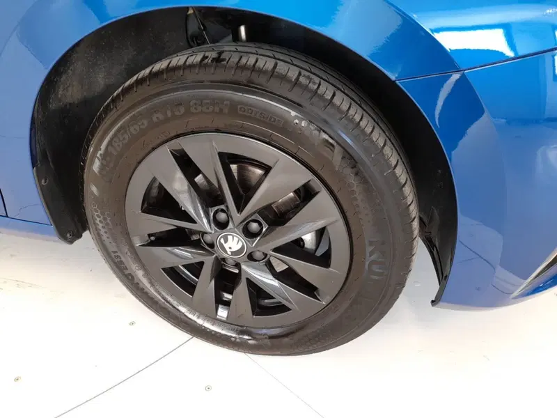 Skoda Fabia usata a Bologna (7)
