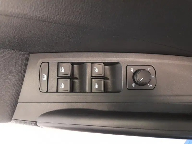 Skoda Fabia usata a Bologna (9)