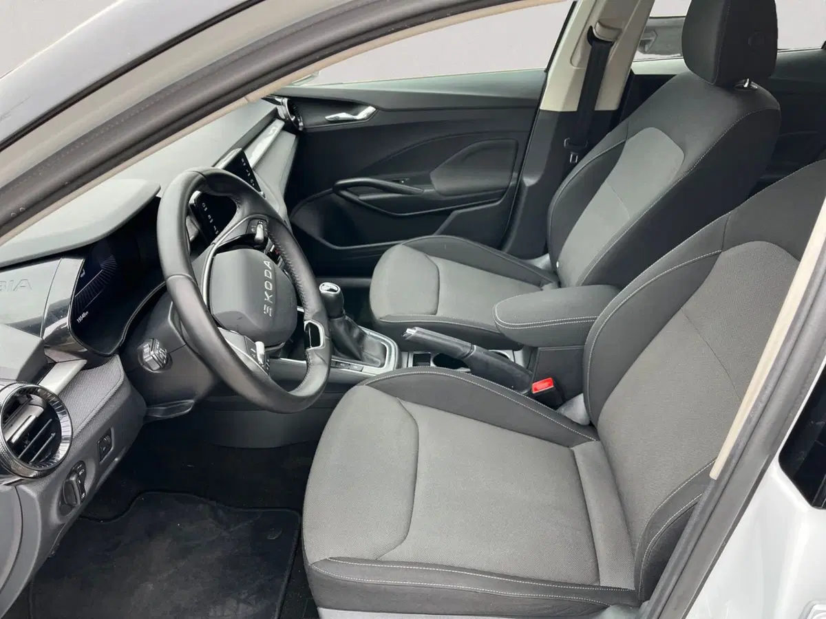 Skoda Fabia usata a Modena (11)