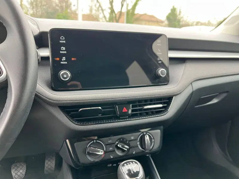 Skoda Fabia usata a Modena (15)