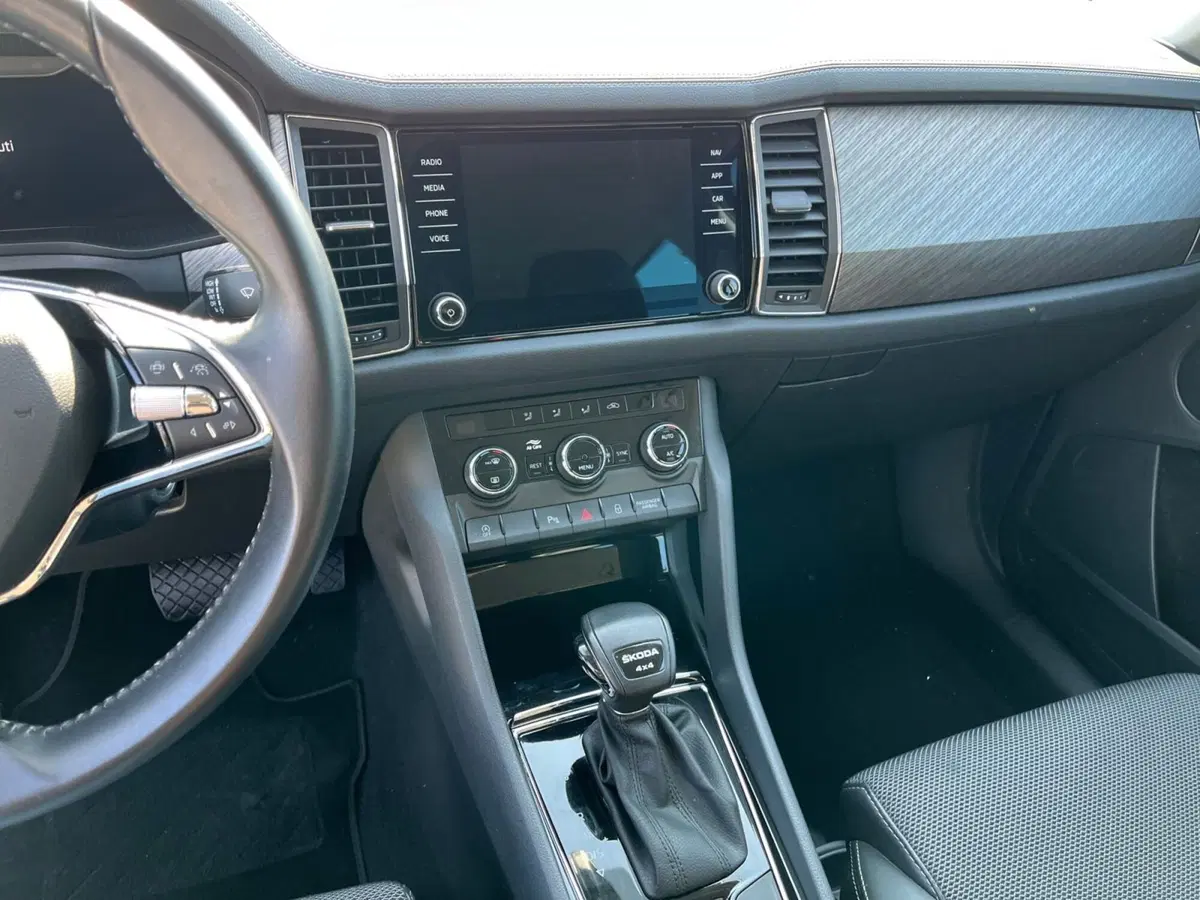Skoda Kodiaq usata a Modena (15)