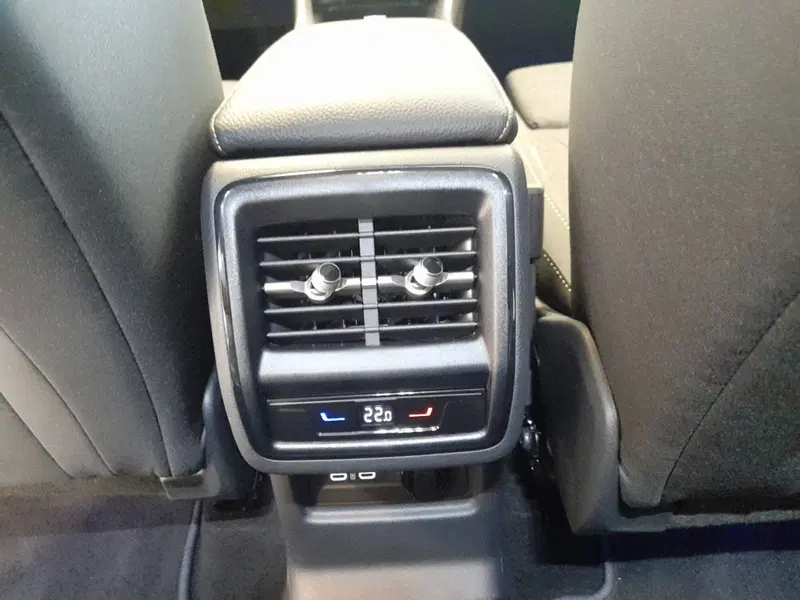 Skoda Kodiaq usata a Bologna (17)