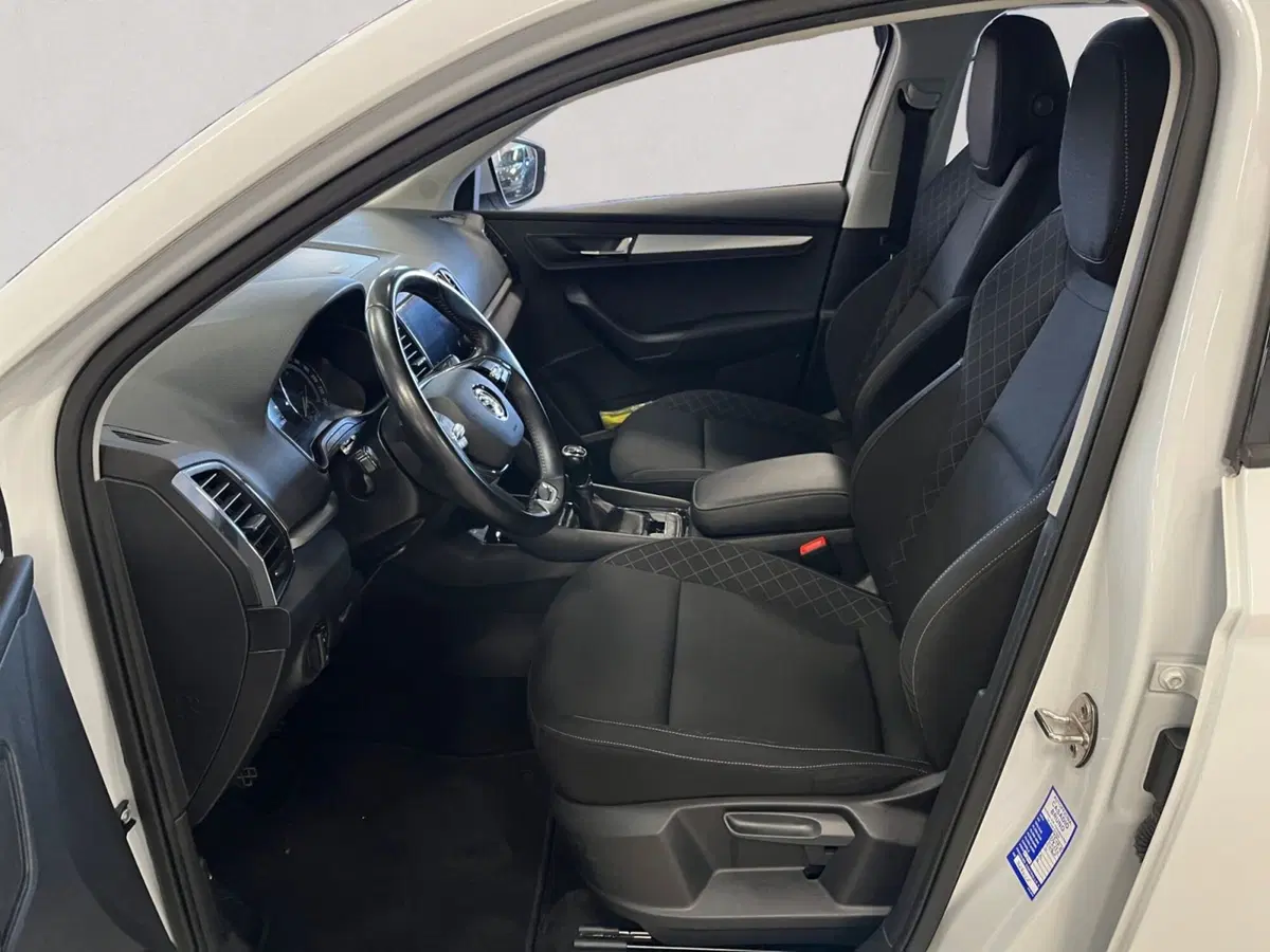 Skoda Karoq usata a Modena (11)