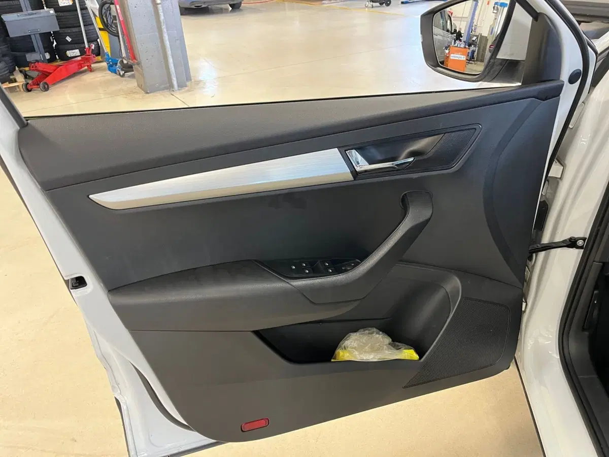Skoda Karoq usata a Modena (12)