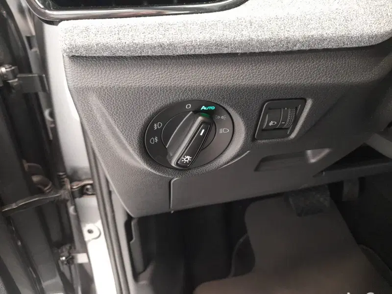 Skoda Scala usata a Bologna (10)