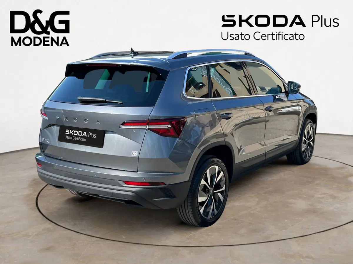 Skoda Karoq nuova a Modena (8)
