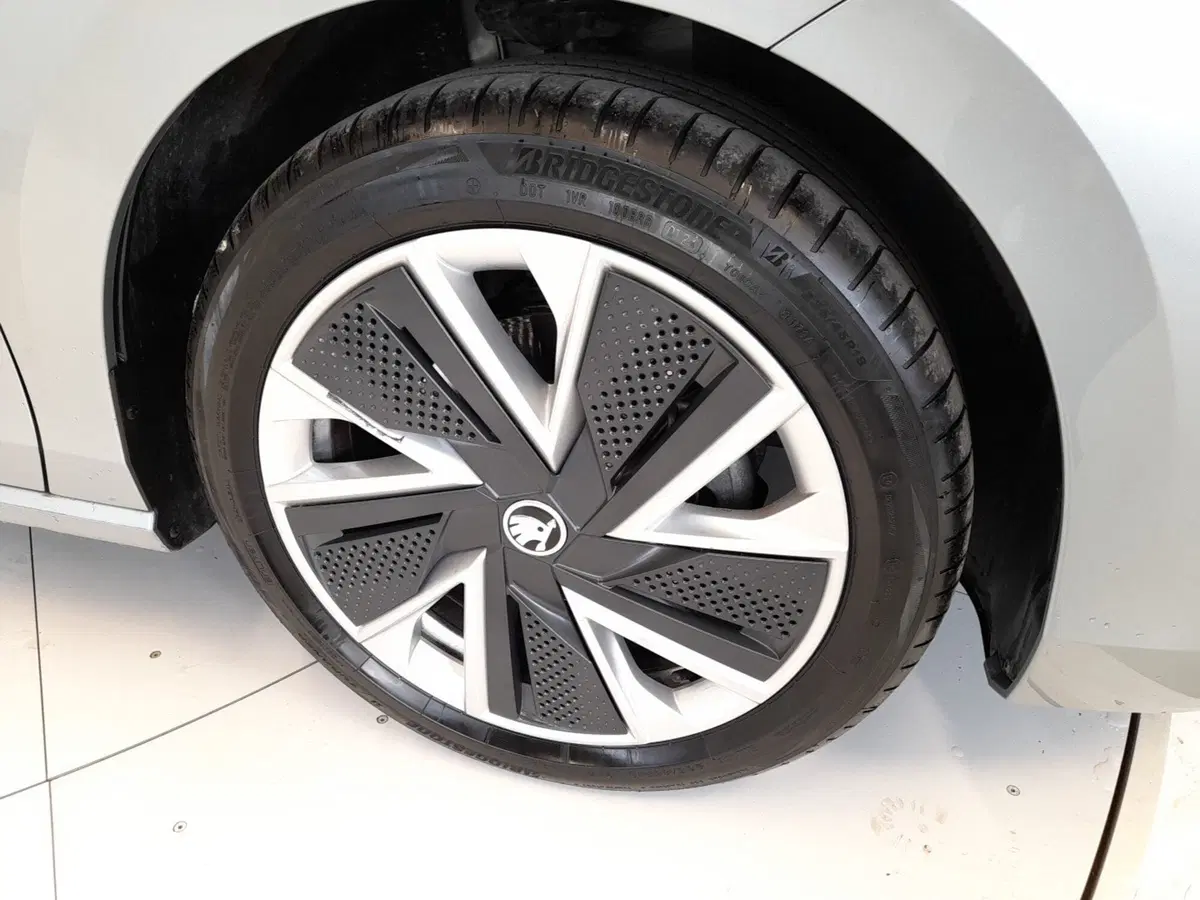 Skoda Superb usata a Bologna (7)