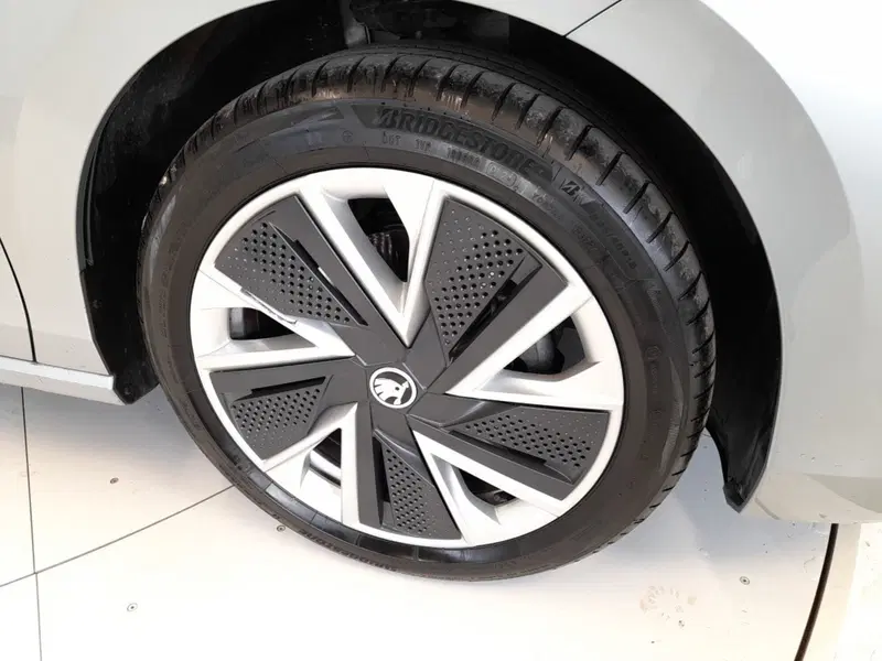 Skoda Superb usata a Bologna (7)
