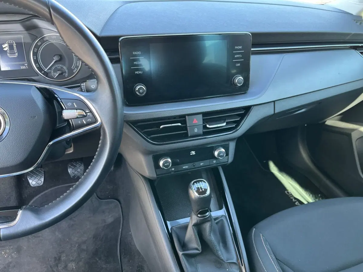 Skoda Kamiq usata a Modena (15)