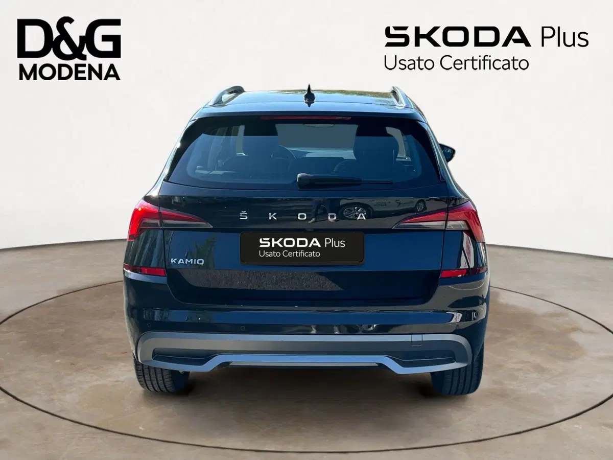 Skoda Kamiq usata a Modena (7)