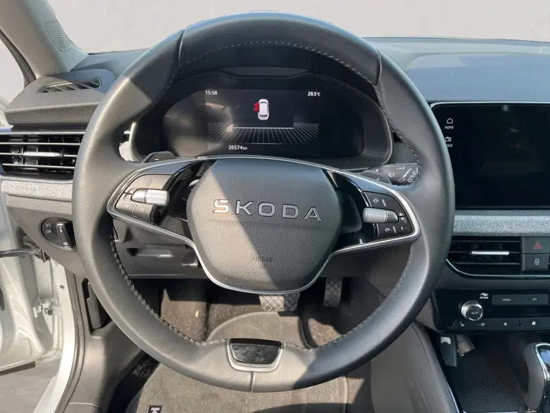 Skoda Kamiq usata a Modena (13)