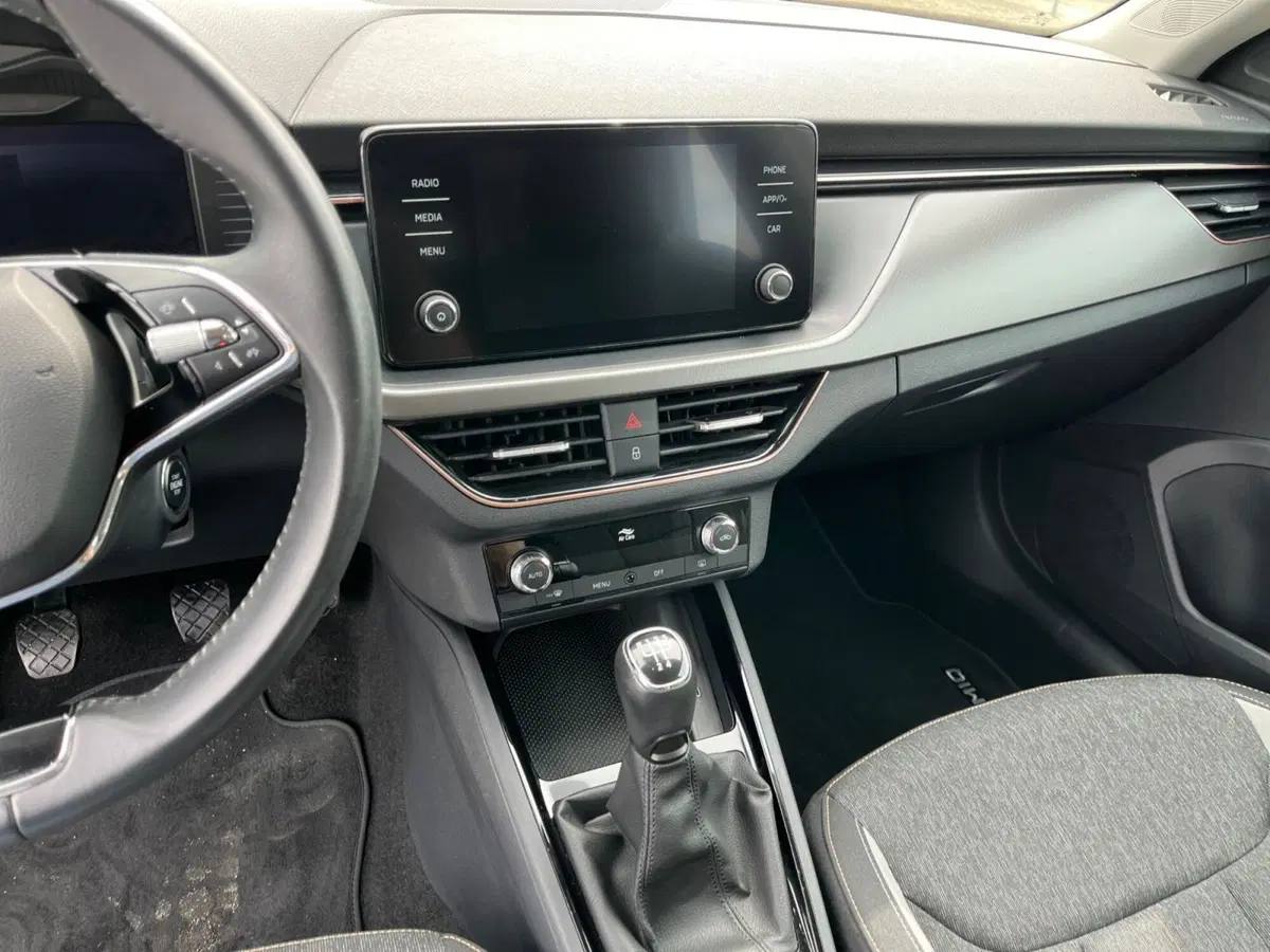 Skoda Kamiq usata a Modena (15)