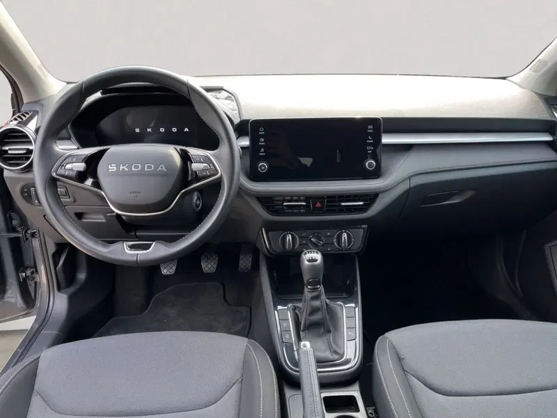 Skoda Fabia usata a Modena (12)