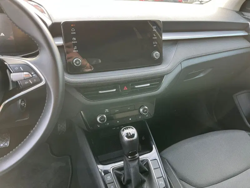 Skoda Fabia usata a Modena (11)