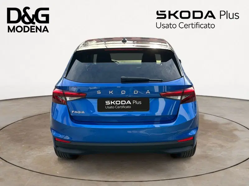 Skoda Fabia usata a Modena (7)