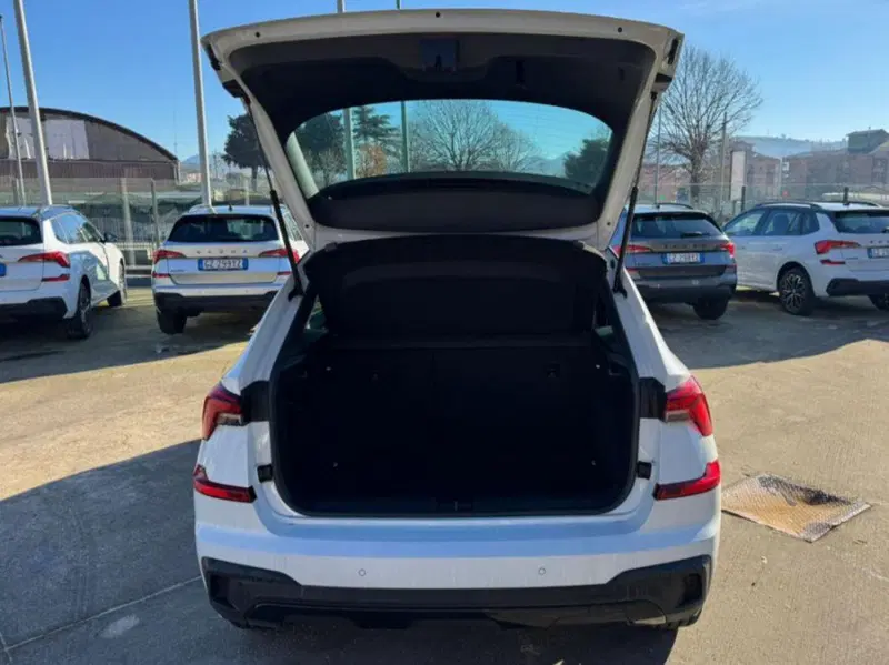 Skoda Kamiq nuova a Salerno (12)