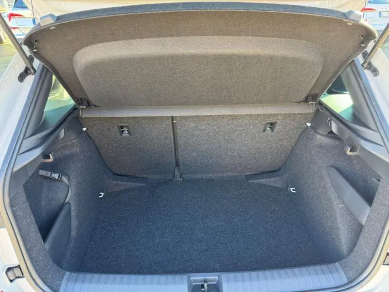 Skoda Kamiq nuova a Salerno (13)