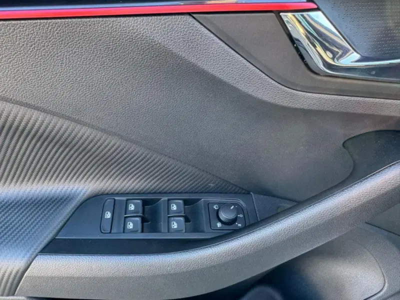 Skoda Kamiq nuova a Salerno (15)
