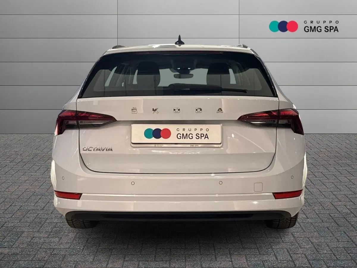 Skoda Octavia Station Wagon usata a Prato (4)