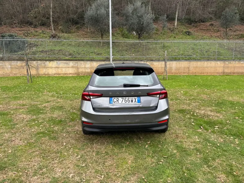 Skoda Fabia usata a Salerno (11)