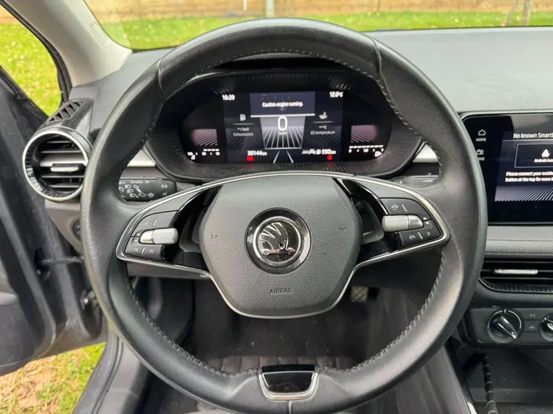 Skoda Fabia usata a Salerno (17)