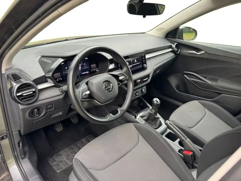 Skoda Fabia usata a Salerno (8)