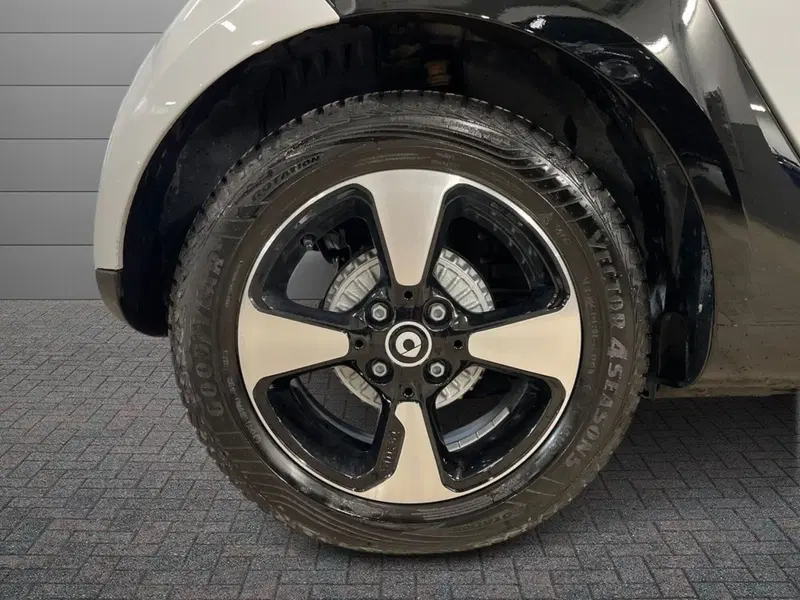 smart Fortwo usata a Prato (6)